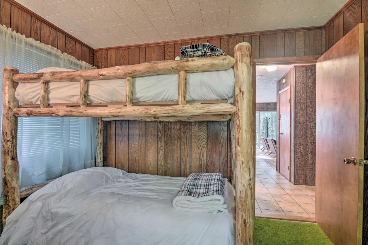 Cozy Adirondacks Cabin Walk To Lake Eaton! Jay Zewnętrze zdjęcie